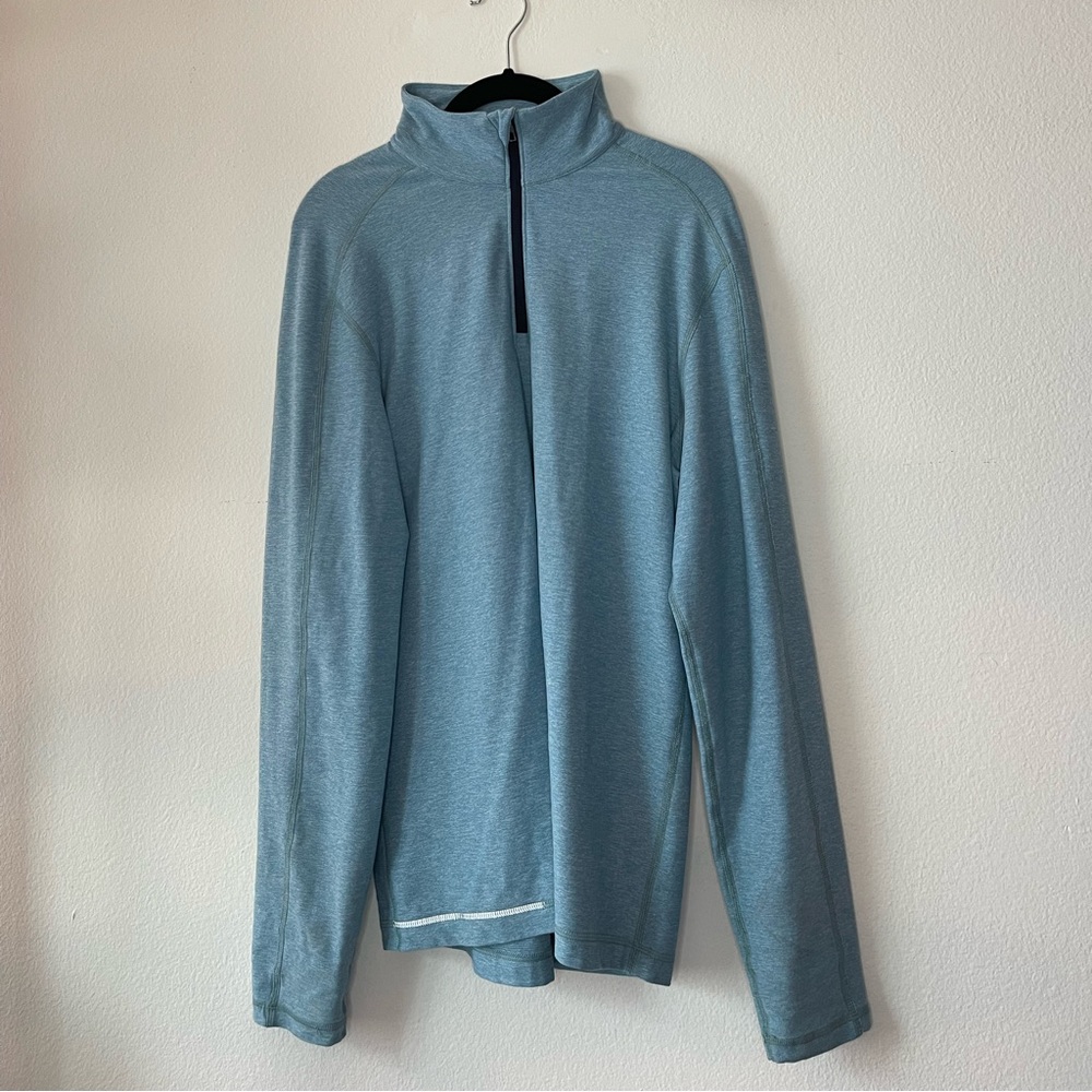 Men’s Lululemon 1/4 zip long sleeve running shirt